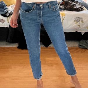 BRAND NEW Levi denim, size 6/27